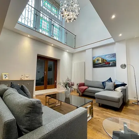 The Falcon By Condokeeper London Exterior photo